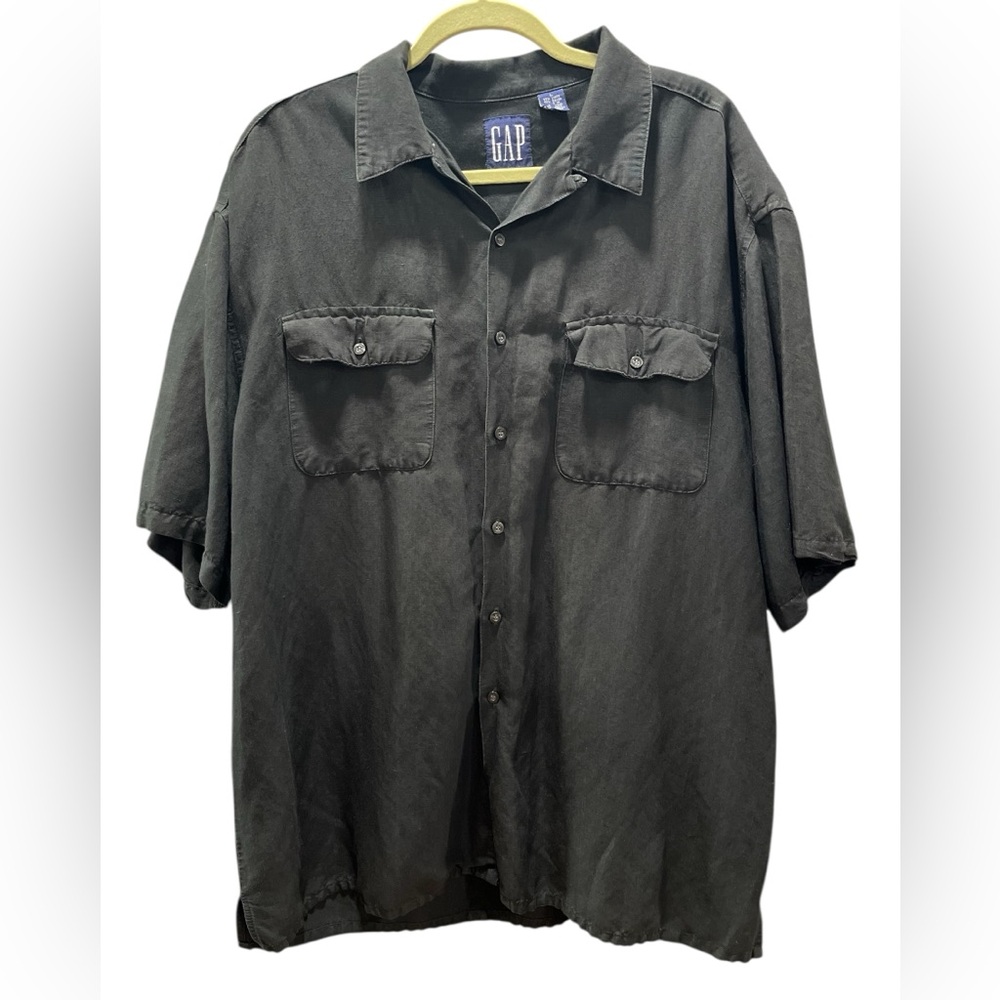 Black linen GAP Vintage Hong Kong button down shirt-L
